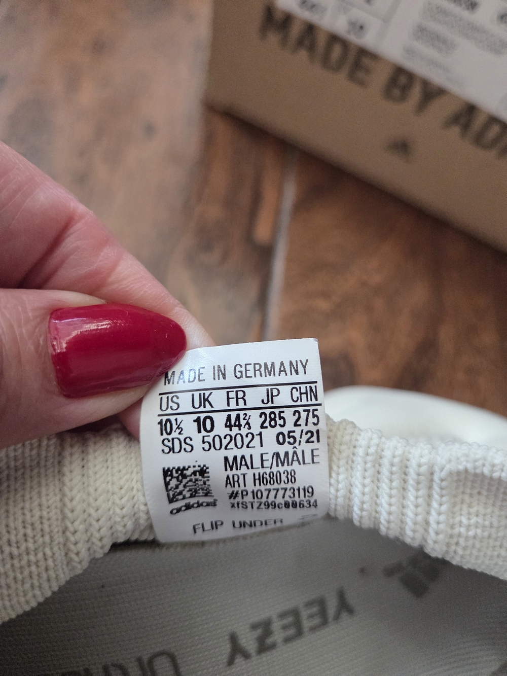 Authentic Yeezy 450 Pale Cream Knit Sneakers - Picture 5 of 9
